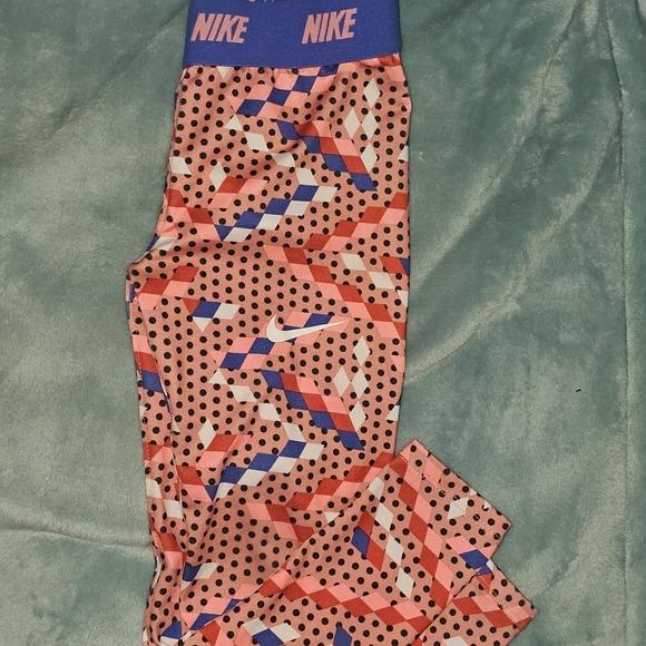 Nike Pink and Blue Geometric Leggings - Picture 4 of 6